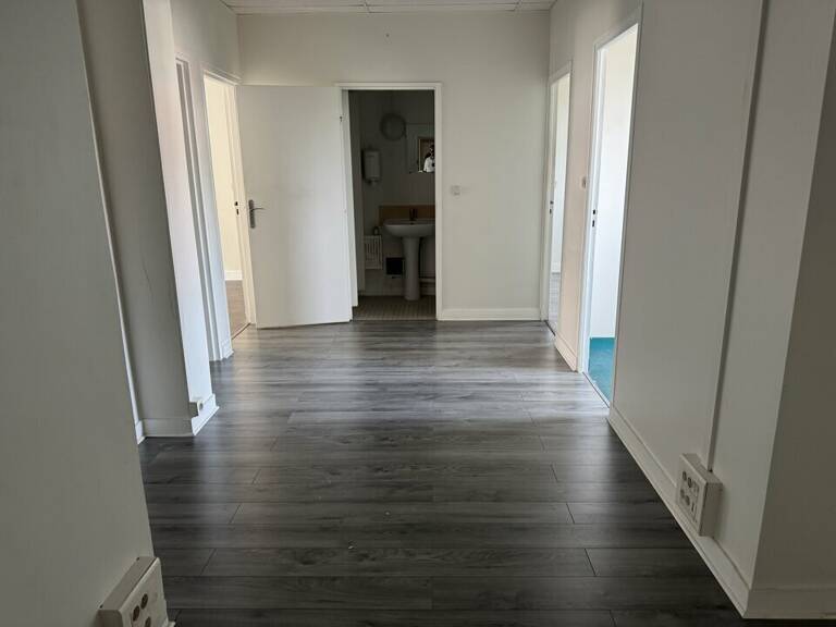 à VENDRE — photo 1