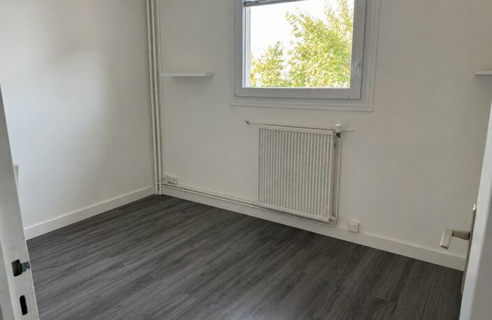 à VENDRE — photo 3