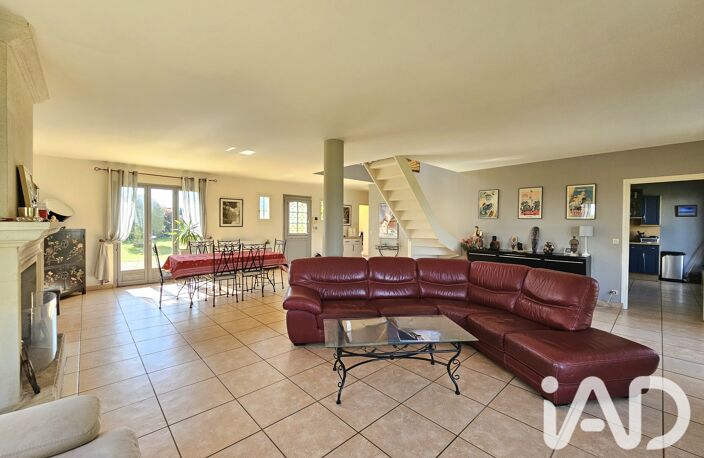 Vente Maison/villa 7 pièces — photo 3