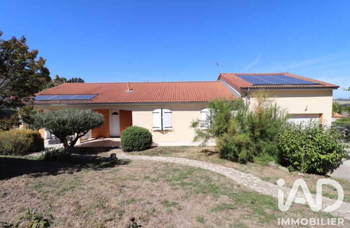 Vente Maison/villa 6 pièces — photo 2