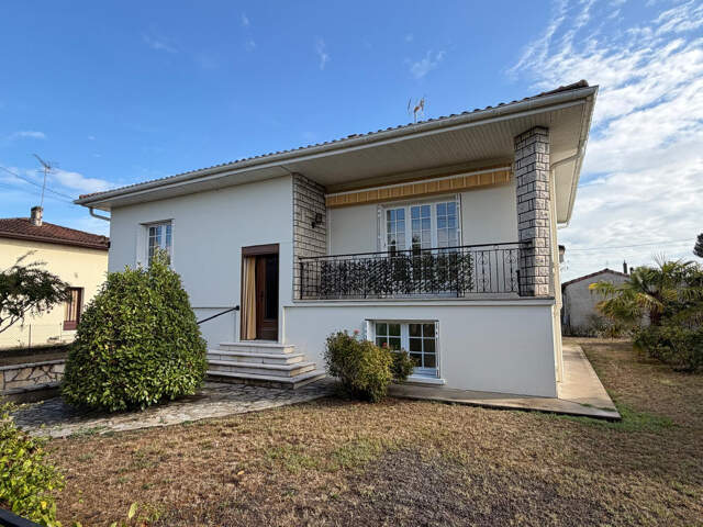 Maison semi enterrée — photo du bien