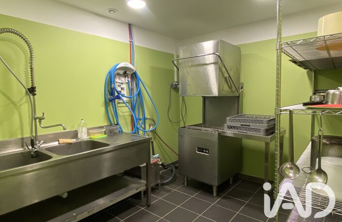 Vente Local commercial 55 m&sup2; — photo 3