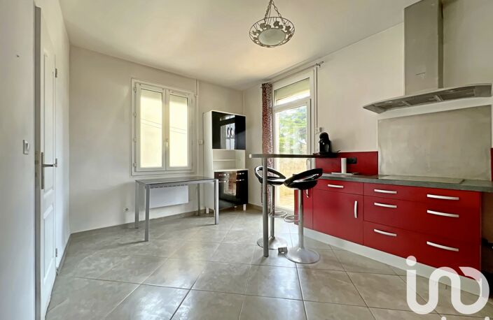 Location Appartement 3 pièces — photo 2