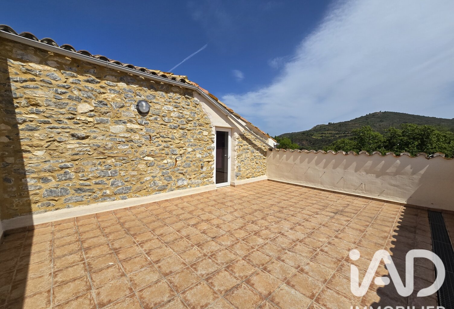 Vente Maison/villa 9 pièces — photo 1