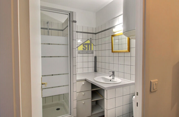 Studio 25 m2 + balcon — photo 4