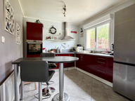 Vente Maison/villa 5 pièces — photo 2