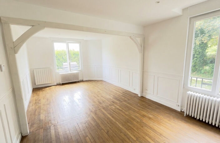 MAISON T5 À VENDRE - RÉNOVÉE - AVEC 3 CHAMBRES À SAINT-GERMA — photo 2