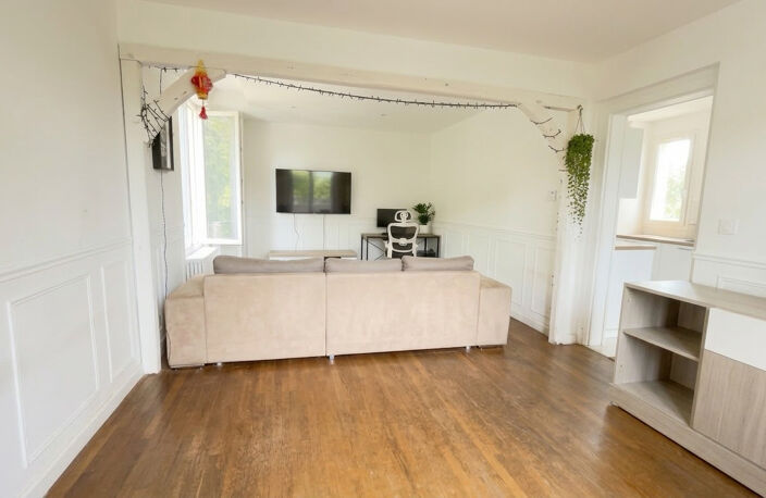 MAISON T5 À VENDRE - RÉNOVÉE - AVEC 3 CHAMBRES À SAINT-GERMA — photo 3