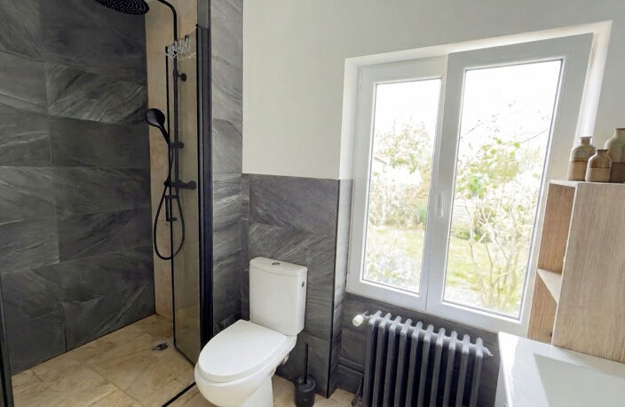 MAISON T5 À VENDRE - RÉNOVÉE - AVEC 3 CHAMBRES À SAINT-GERMA — photo 5