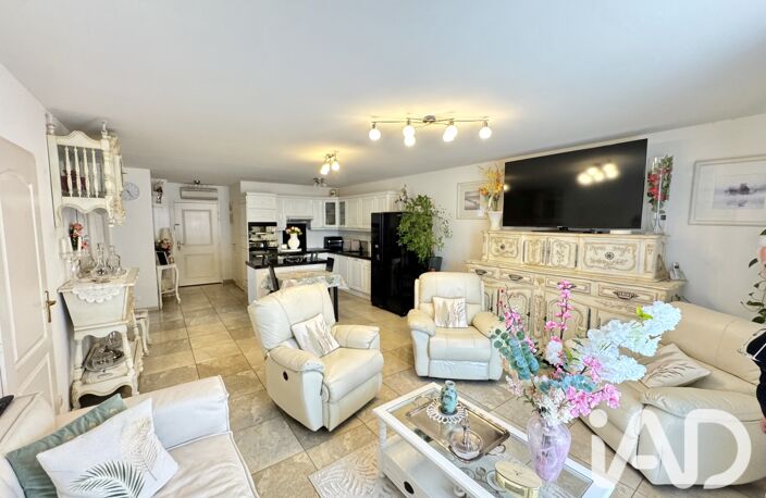 Vente Appartement 3 pièces — photo 2