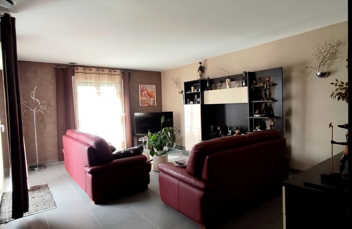 Vente Maison/villa 4 pièces — photo 5