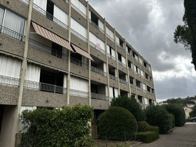 Appartement 2 pièces  à louer Montélimar 26200