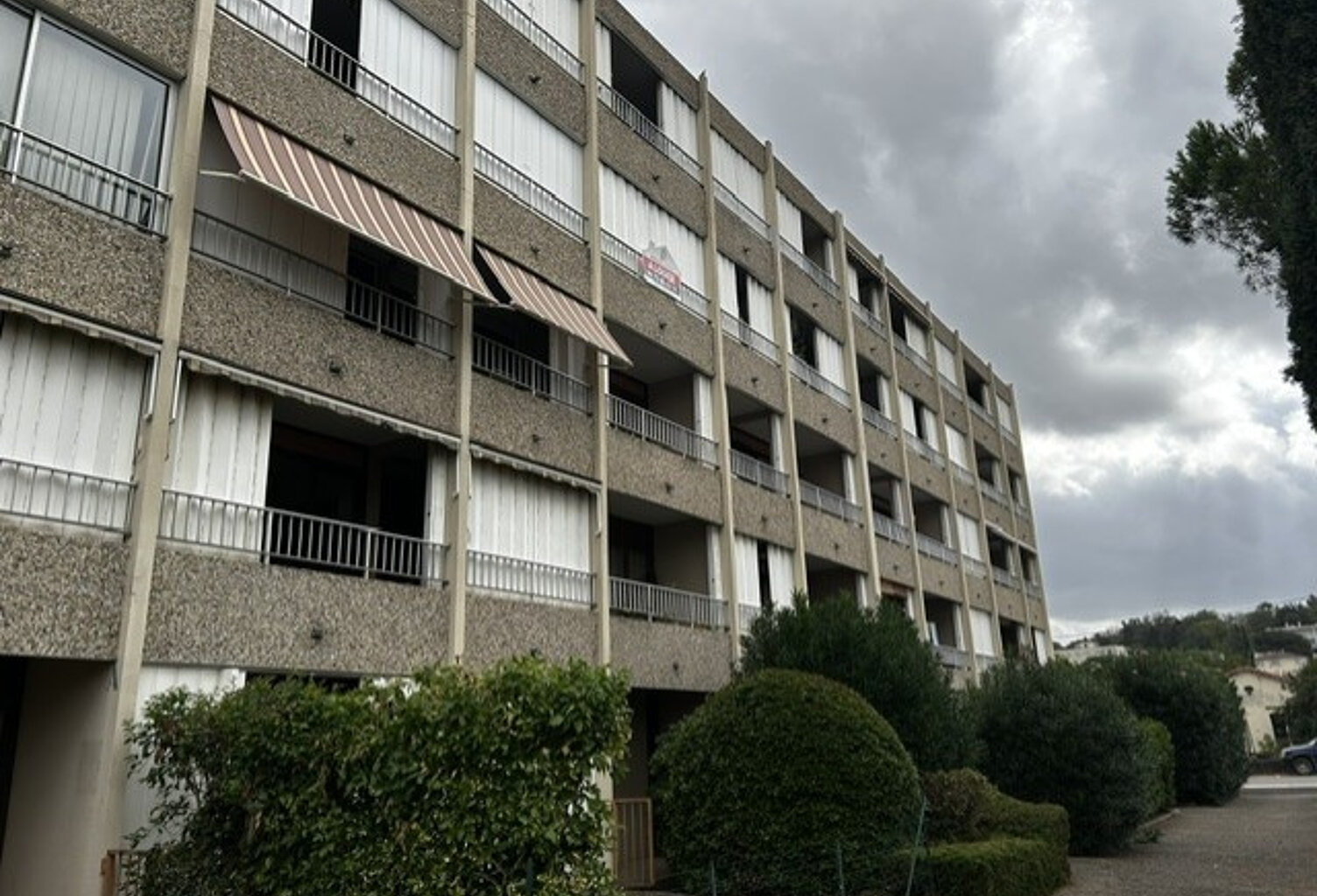 T2 L'Espasol 42 m2 Rue du Docteur Jeune Montélimar — photo 1