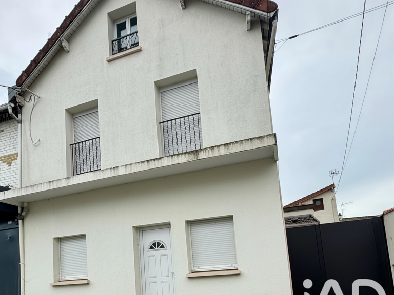 Vente Immeuble 110 m&sup2; — photo 1