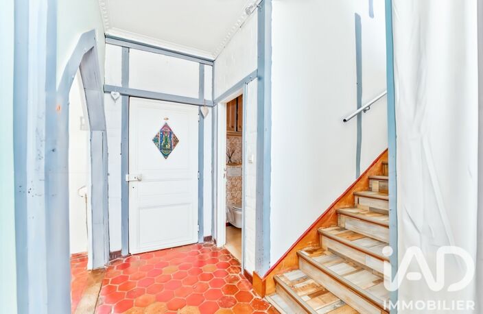 Vente Maison/villa 7 pièces — photo 2