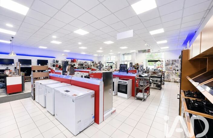 Vente Boutique/Local commercial 230 m&sup2; — photo 2