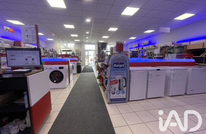 Vente Boutique/Local commercial 230 m&sup2; — photo 3