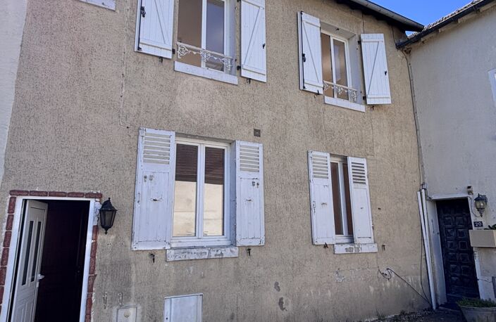 Vente Maison/villa 3 pièces — photo 2