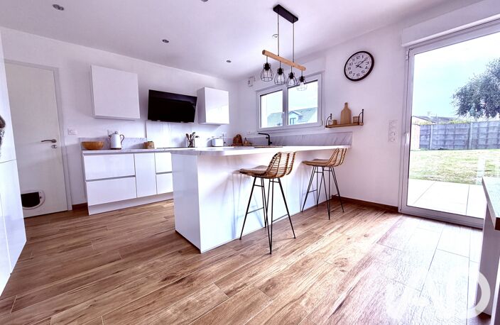 Vente Maison/villa 6 pièces — photo 2