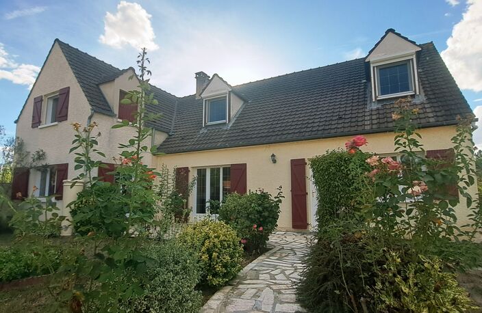 Vente Maison traditionnelle 8 pièces — photo 2