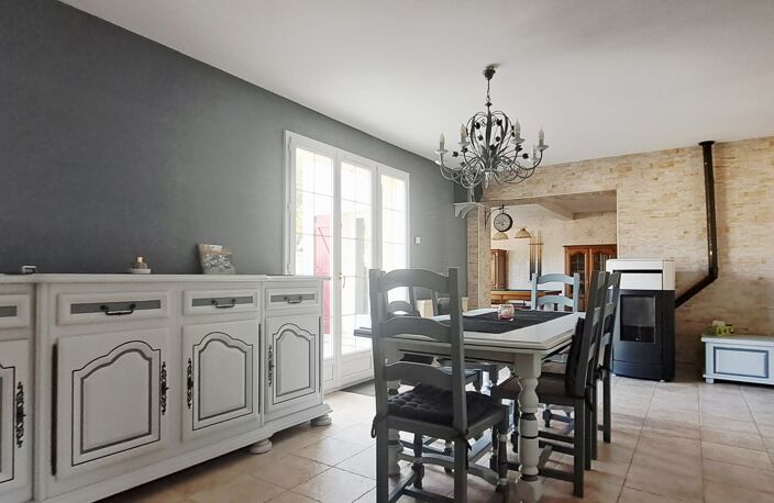 Vente Maison traditionnelle 8 pièces — photo 4