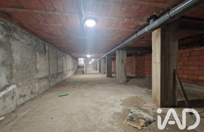 Vente Boutique/Local commercial 655 m&sup2; — photo 3