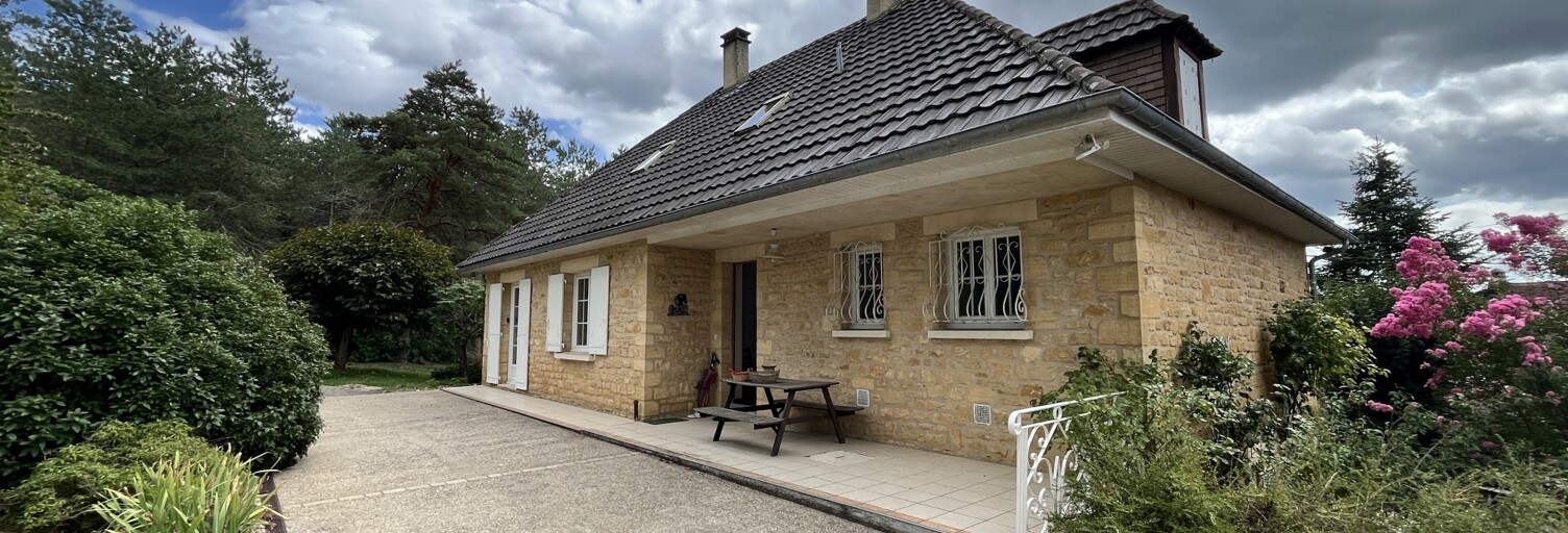 Maison 7 Pièces 148 m² à vendre à Saint-Martial-de-Nabirat (24250)