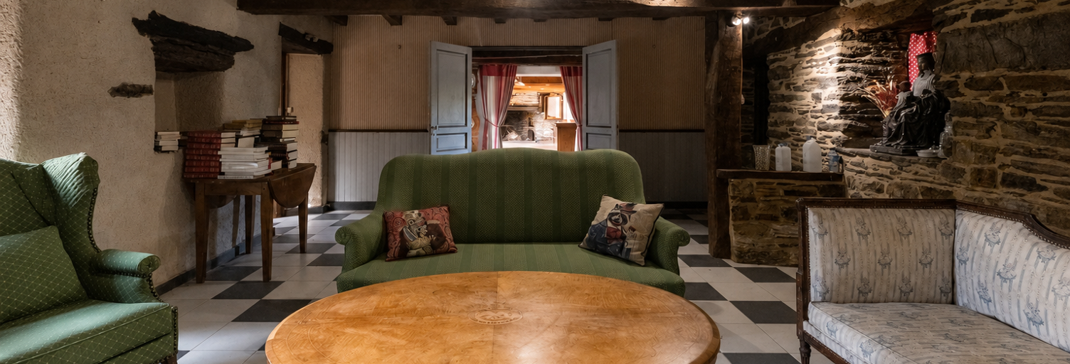 Maison 11 Pièces 315 m² à vendre à Ploudiry (29800)