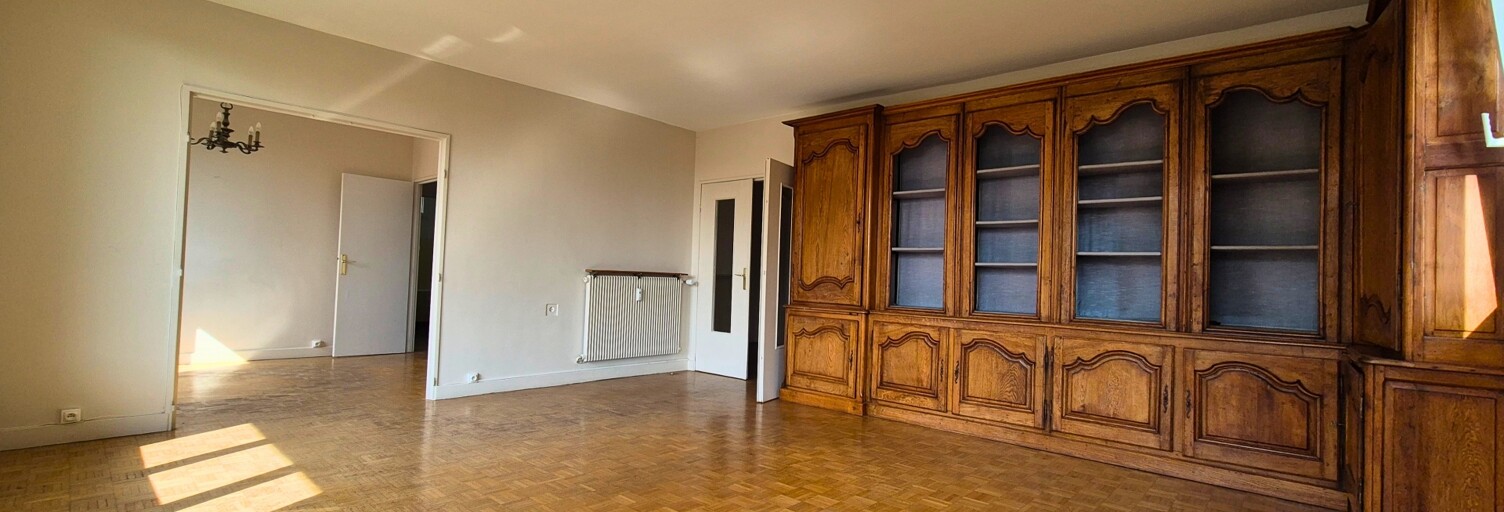 Appartement 5 Pièces 106 m² à vendre à Évry-Courcouronnes (91000)