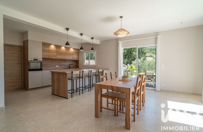 Vente Maison/villa 6 pièces — photo 3