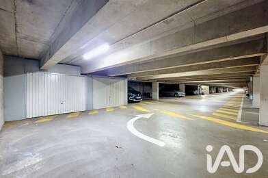 Garage  25000 €