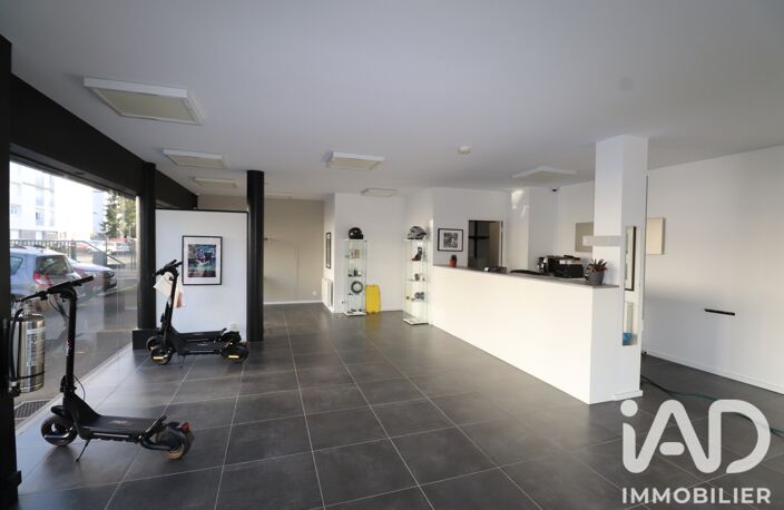 Vente Divers Commerces 140 m&sup2; — photo 3