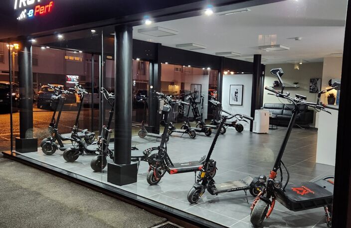 Vente Divers Commerces 140 m&sup2; — photo 5