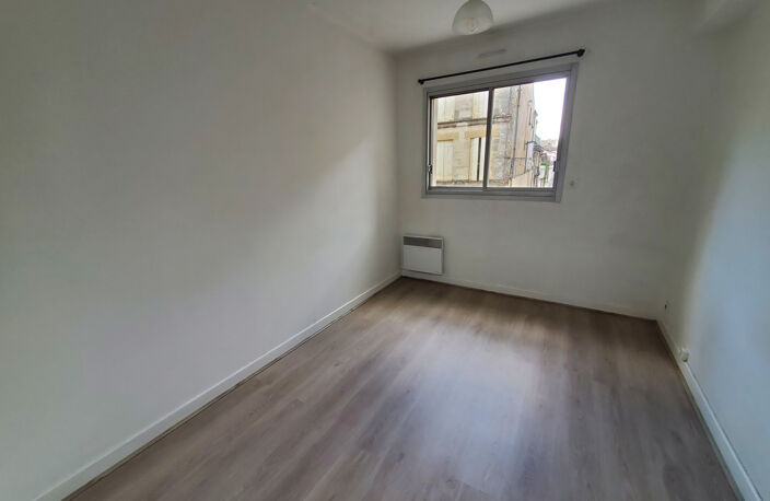 A louer : Appartement 3 pièces avec balcon et parking au centre de MARMANDE — photo 5