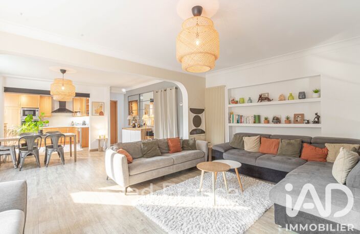 Vente Maison/villa 7 pièces — photo 2