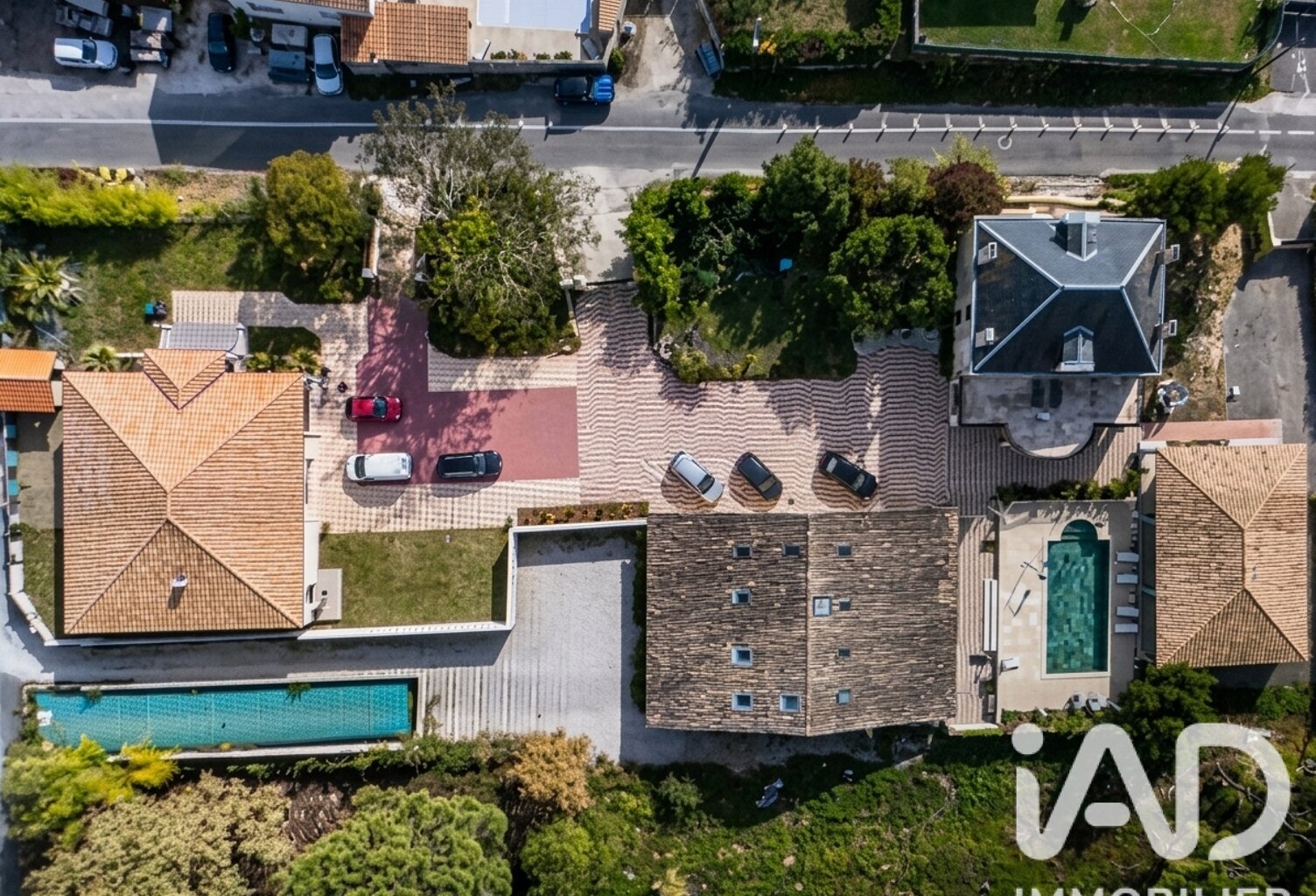 Vente Immeuble 11 pièces — photo 1