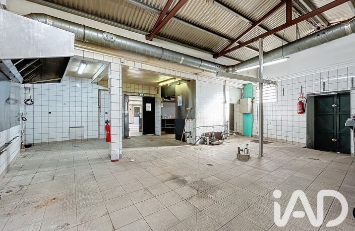 Vente Boutique/Local commercial 250 m&sup2; — photo 4