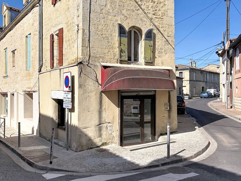 Vente Immeuble 61 m&sup2; — photo 1
