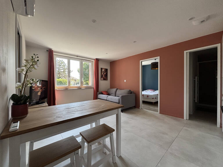 GENAS   Superbe T3 optimisé de 42 m2 - avec garage et comble — photo 1