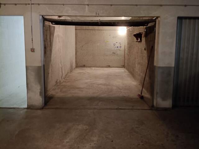 Vente Garage 20 m&sup2; — photo du bien