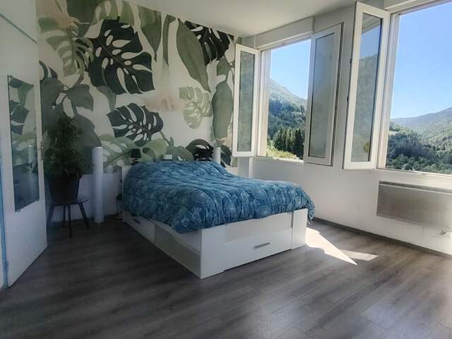 Vente Appartement 8 pièces — photo du bien