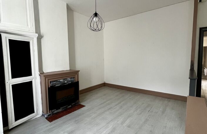 Vente Maison de ville 4 pièces — photo 2