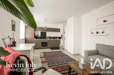 Appartement 2 pièces 166400 €