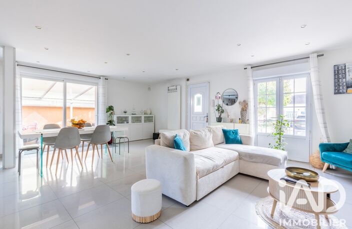 Vente Maison traditionnelle 5 pièces — photo 2