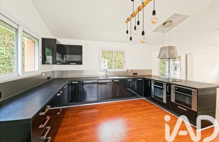 Vente Maison/villa 9 pièces — photo 4