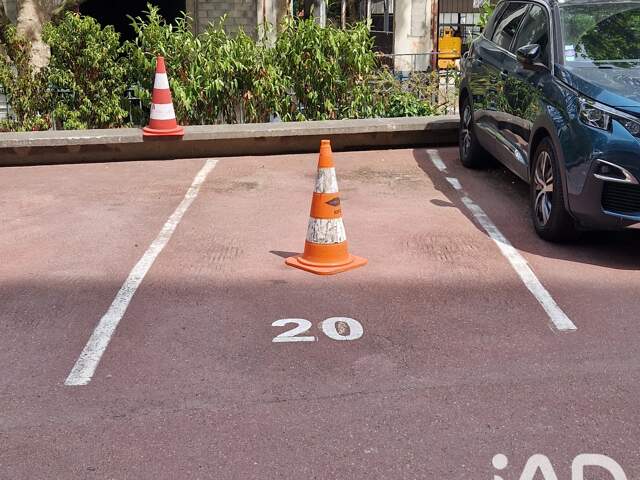 Vente Parking 18 m&sup2; — photo du bien