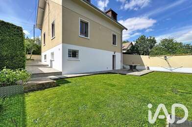 Maison 5 pièces 399000 €