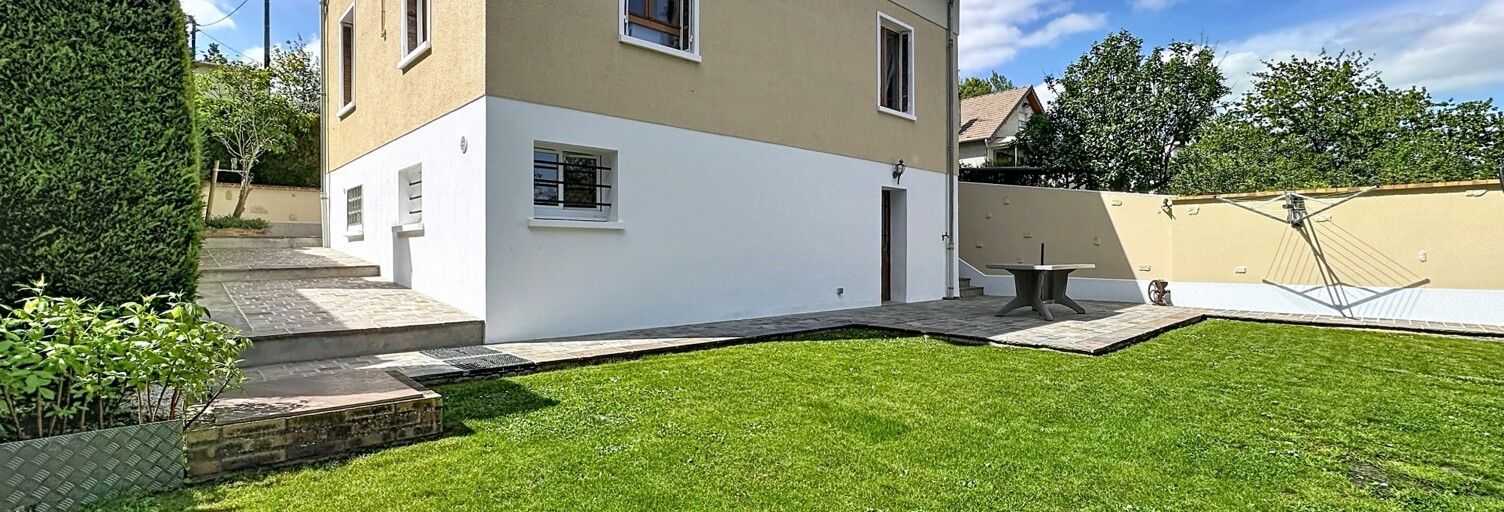 Maison 5 Pièces 142 m² à vendre à Hardricourt (78250)