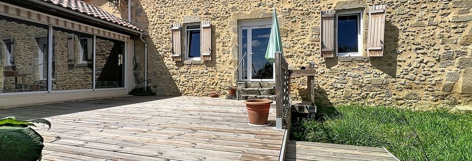 Maison 5 Pièces 240 m² à vendre à Castelnau-Tursan (40320)