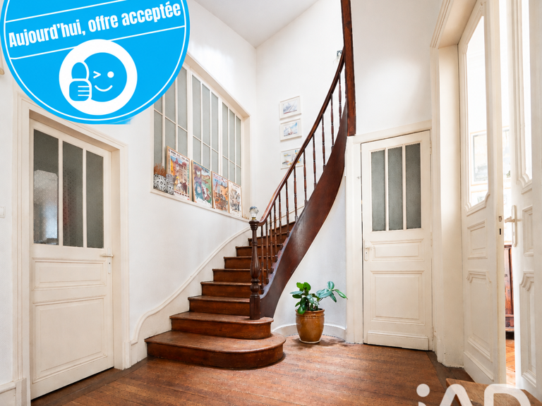 Vente Maison/villa 9 pièces — photo 1